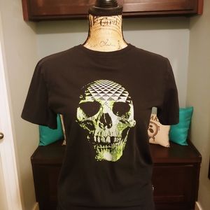 Skull tee